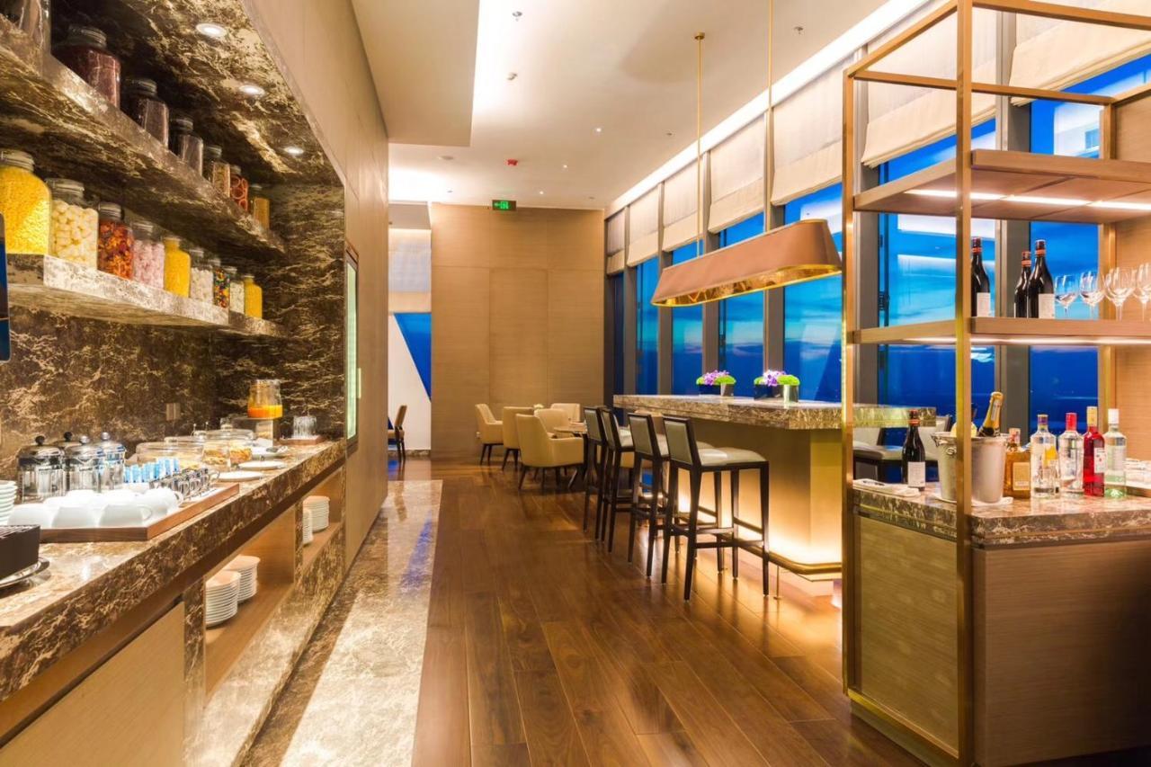 Hyatt Regency Zhenjiang Hotel Zhenjiang  Buitenkant foto